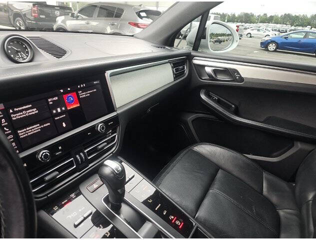 2023 Porsche Macan