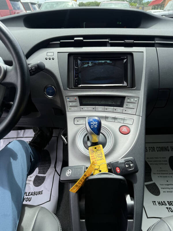 2012 Toyota Prius Two