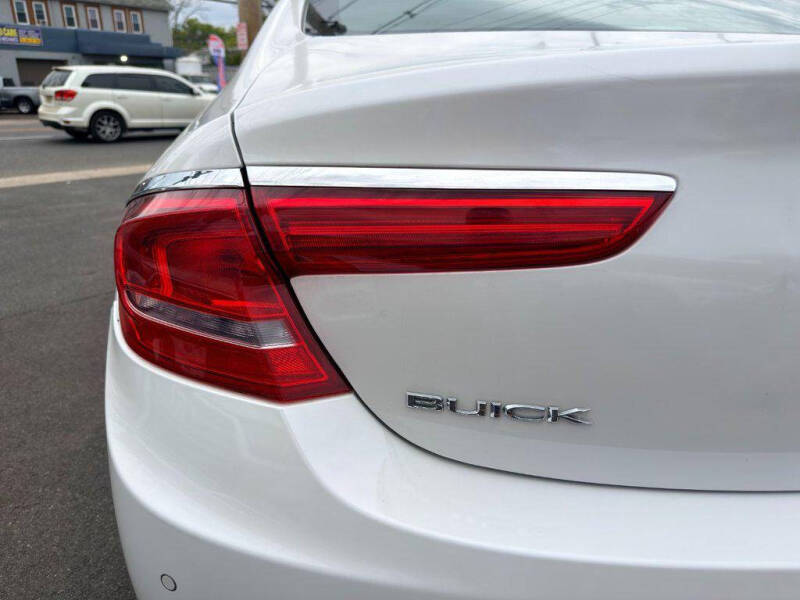 2018 Buick LaCrosse
