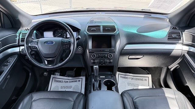 2017 Ford Explorer XLT