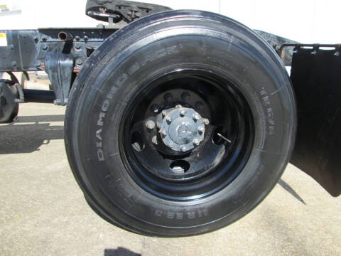 2007 Freightliner Business class M2