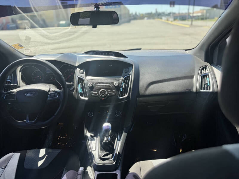 2018 Ford Focus ST