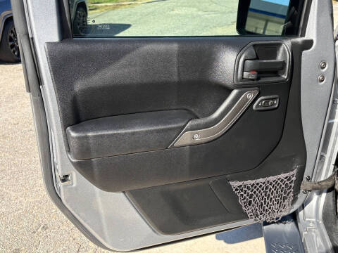 2017 Jeep Wrangler Unlimited Sport