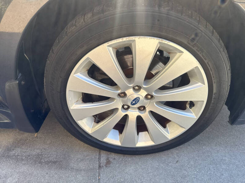 2012 Subaru Legacy 2.5i Limited