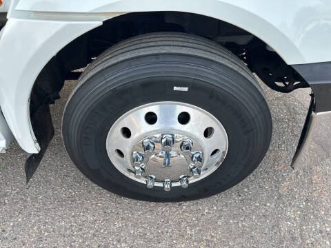 2021 International RH613