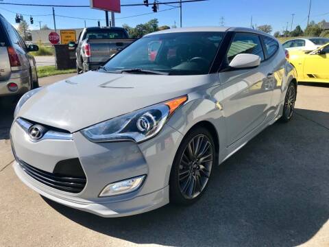 2013 Hyundai Veloster for sale at HillView Motors in Shepherdsville KY