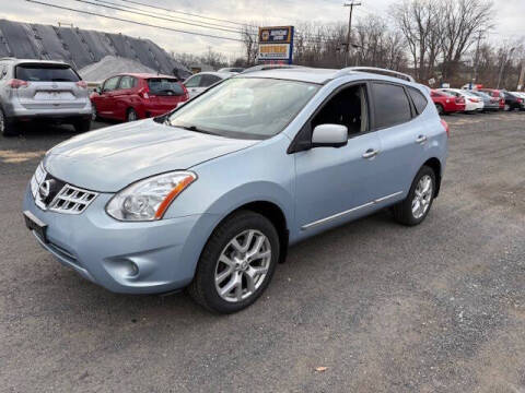 2013 Nissan Rogue SV w/SL Package