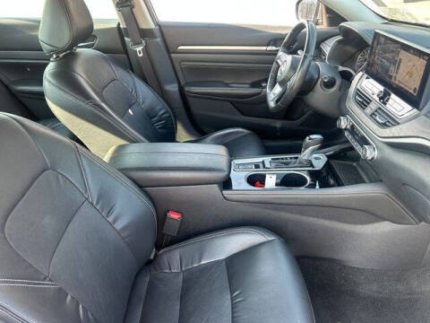 2023 Nissan Altima 2.5 SL