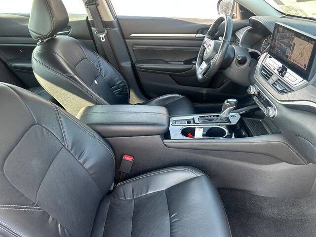 2023 Nissan Altima 2.5 SL