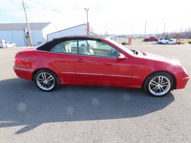 2006 Mercedes-Benz CLK for sale at Modern Automotive Group LLC in Lafayette, TN