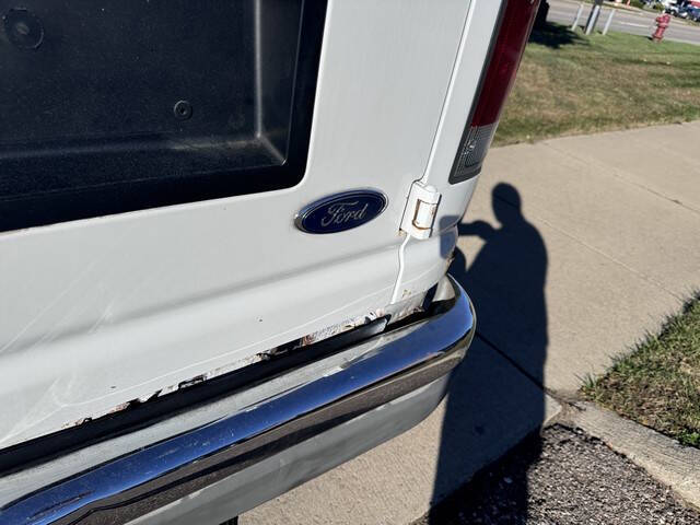 2002 Ford E-Series E-250