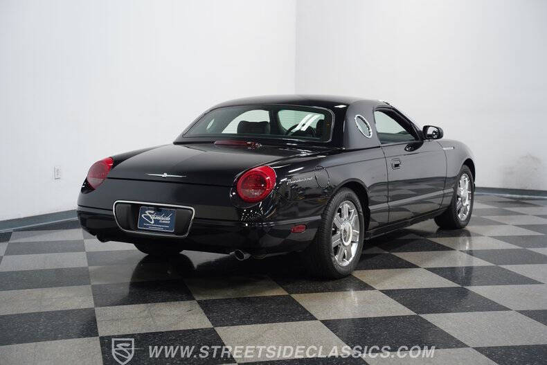 2005 Ford Thunderbird Deluxe