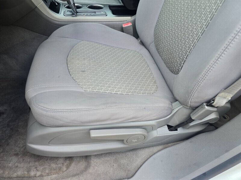 2010 Chevrolet Traverse LS