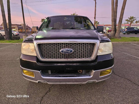 2005 Ford F-150 Lariat