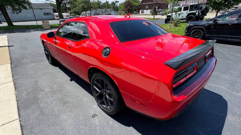 2019 Dodge Challenger SXT