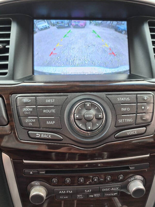 2014 Nissan Pathfinder SL