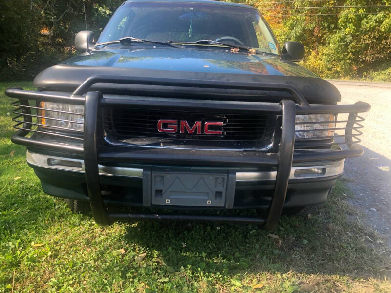 1997 GMC Jimmy SL photo 17