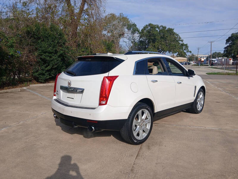 2011 Cadillac SRX Performance Collection
