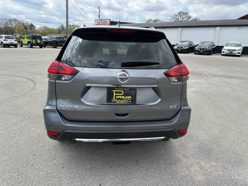 2017 Nissan Rogue SV