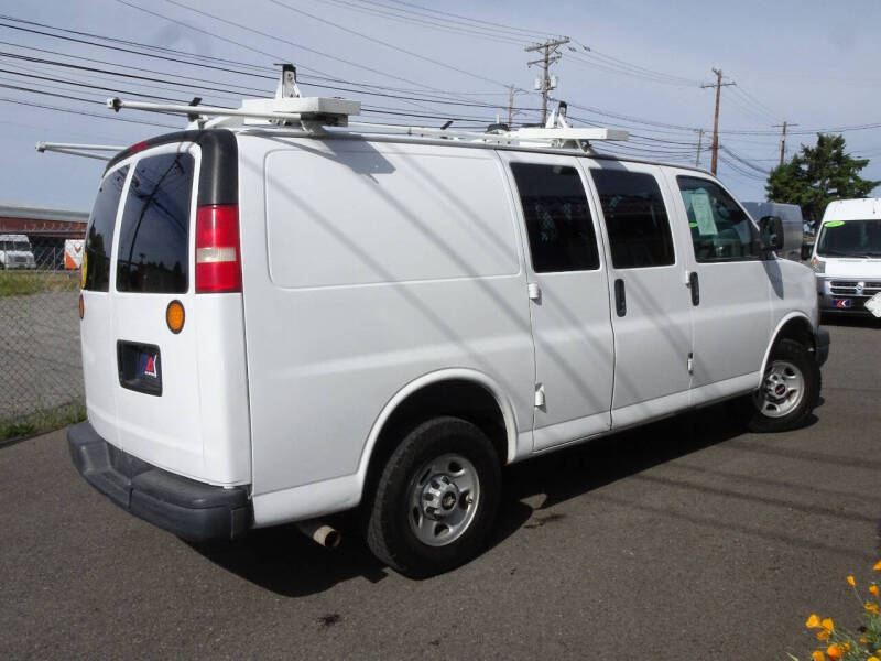 2007 GMC Savana 2500