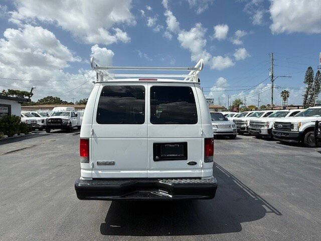 2006 Ford E-Series E-350 SD