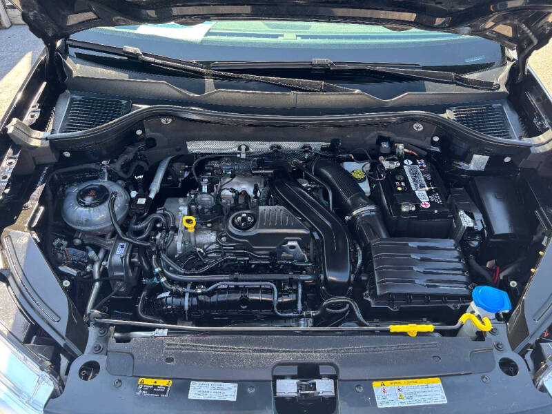 2022 Volkswagen Taos SE