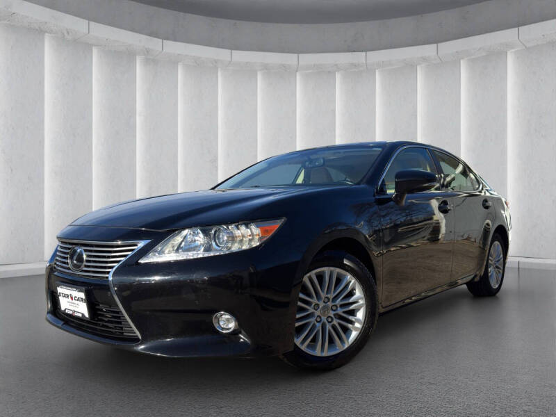 2014 Lexus ES Base's photo