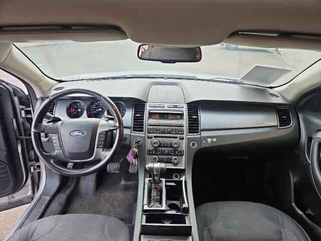 2011 Ford Taurus SEL