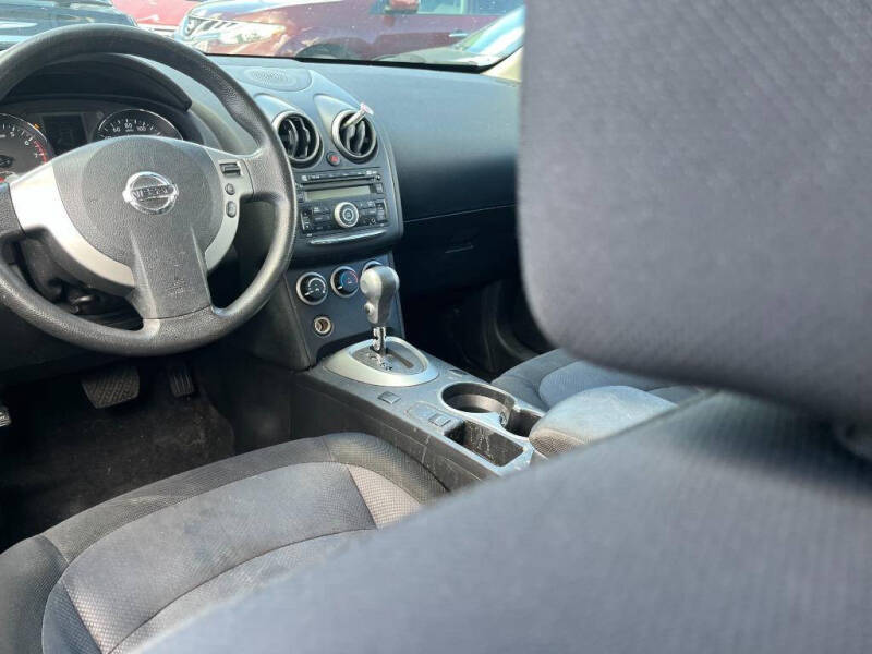 2013 Nissan Rogue S