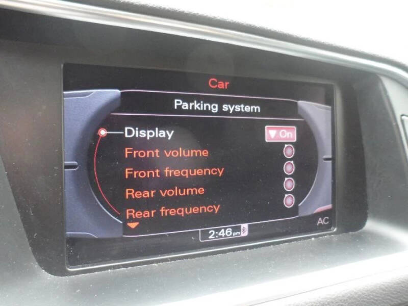 2012 Audi Q5 2.0T quattro Premium Plus