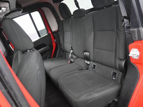 2023 Jeep Gladiator Sport