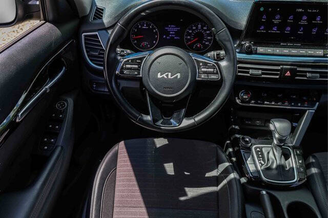 2023 Kia Seltos Nightfall