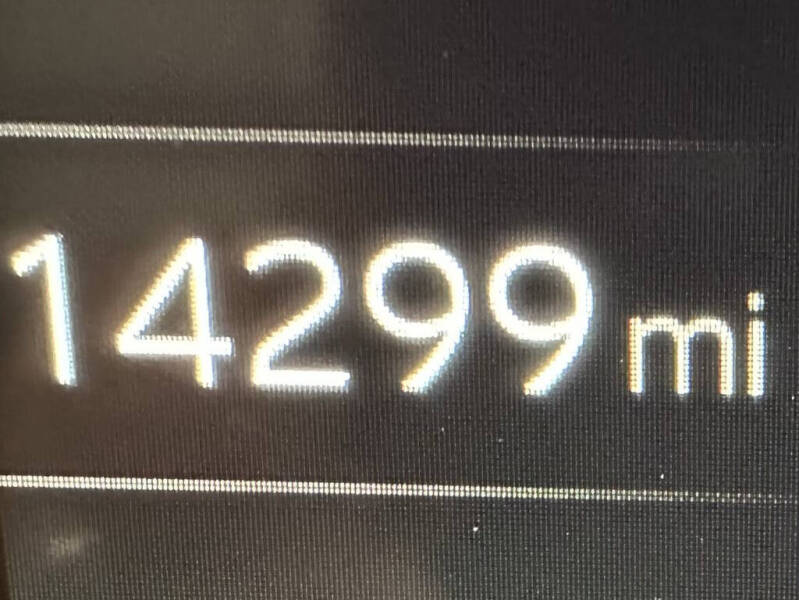 2025 Toyota Prius XLE