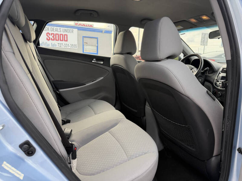 2014 Hyundai Accent SE