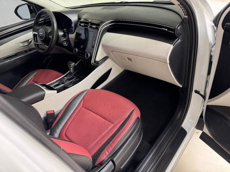 2022 Hyundai Tucson SE