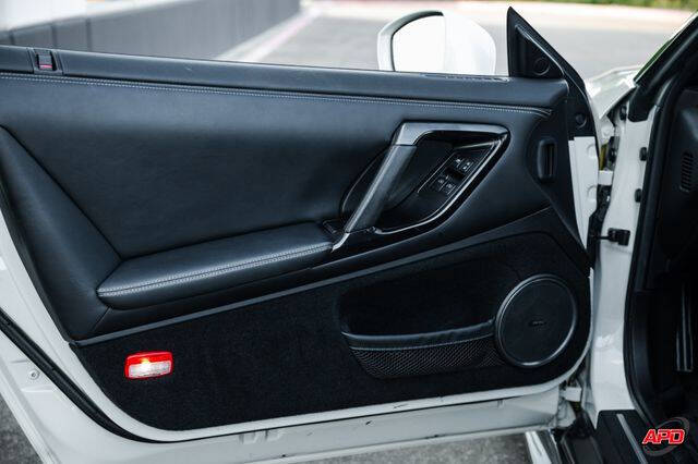 2014 Nissan GT-R Premium