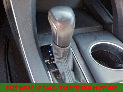 2022 Toyota Avalon Hybrid XSE Nightshade