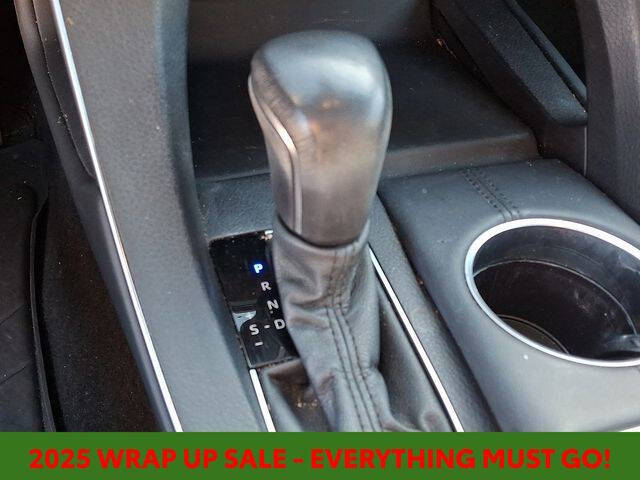 2022 Toyota Avalon Hybrid XSE Nightshade