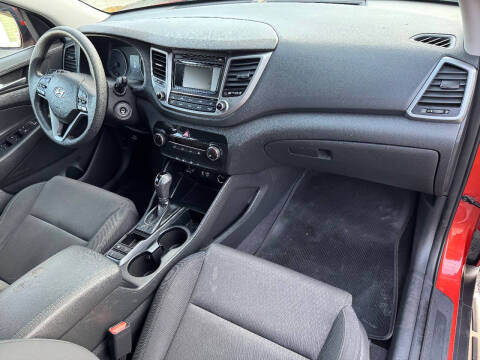 2017 Hyundai Tucson SE