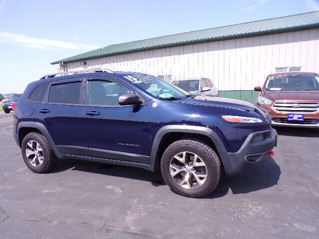 2015 Jeep Cherokee for sale at G & K Supreme in Canton SD