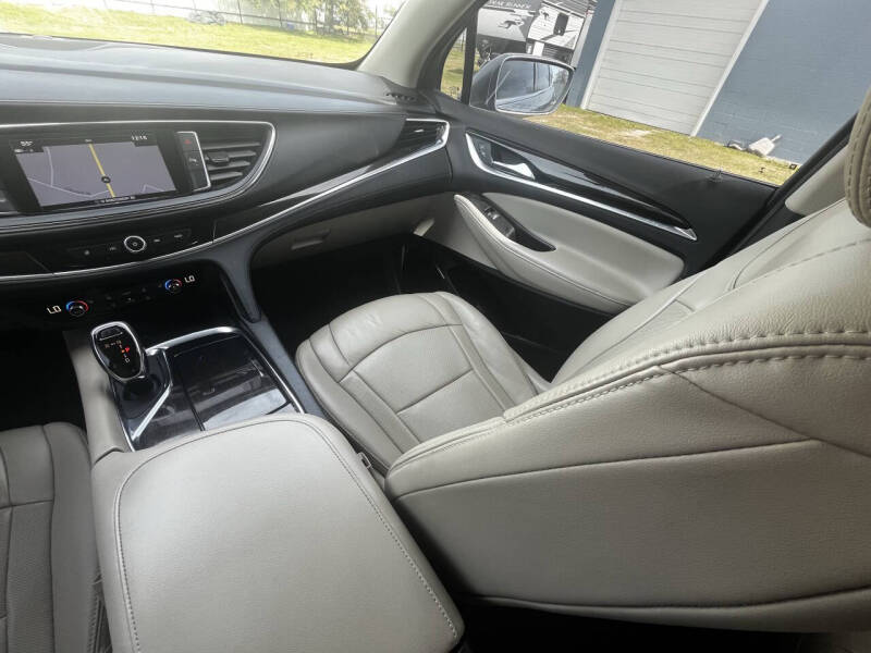 2018 Buick Enclave Essence