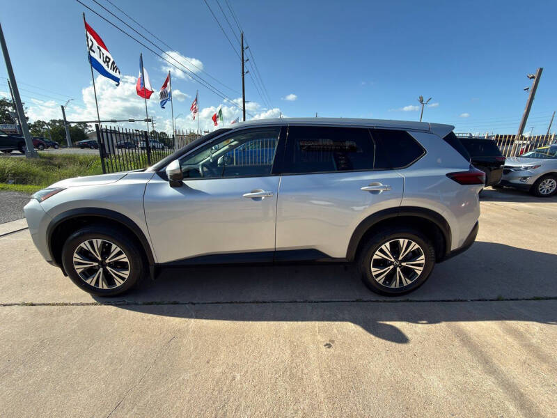 2021 Nissan Rogue SV