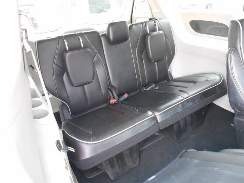 2022 Chrysler Pacifica Limited