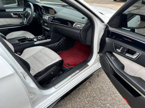 2015 Mercedes-Benz E-Class E 63 AMG S-Model