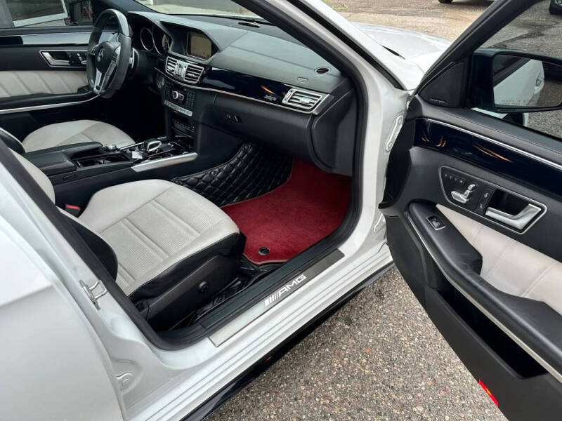 2015 Mercedes-Benz E-Class E 63 AMG S-Model