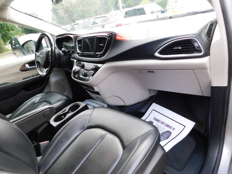 2021 Chrysler Voyager LXi