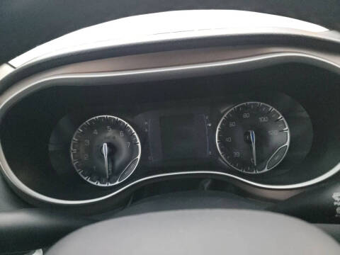 2019 Chrysler Pacifica Touring L