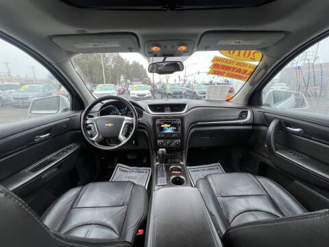 2016 Chevrolet Traverse LT