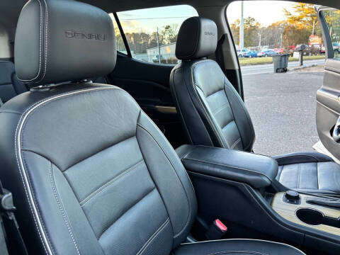 2019 GMC Acadia Denali