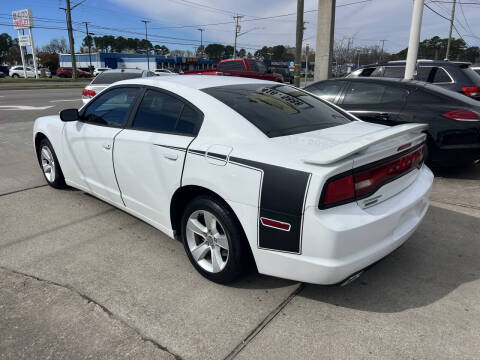 2014 Dodge Charger SE